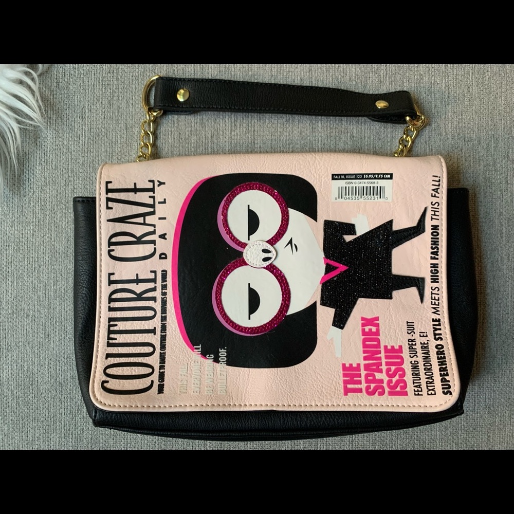 Disney Edna Mode cover purse